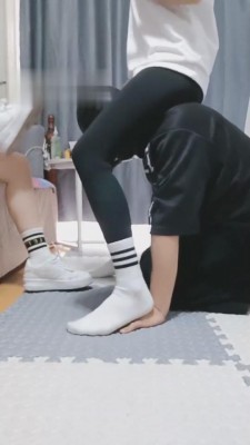 【网盘】【曦晨】双学生S超臭棉袜虐贱狗【双视角版】 bf11473