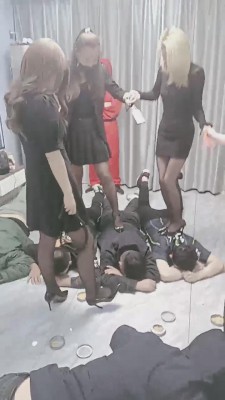 【网盘】【梦幻大大】超强大作-4S素人群调群虐【五视角版】 bf11509