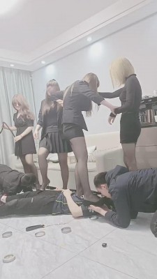 【网盘】【梦幻大大】超强大作-4S素人群调群虐【五视角版】 bf11509