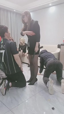 【网盘】【梦幻大大】超强大作-4S素人群调群虐【五视角版】 bf11509