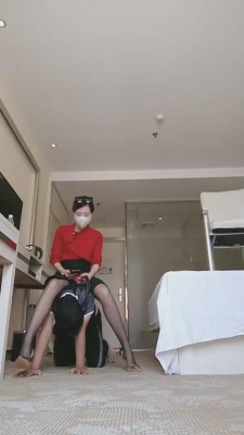 【网盘】【多多】黑丝白领把客户当狗玩 bf11523