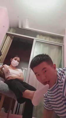 【网盘】【重庆男神】女仆店开发女工作人员做S bf11588