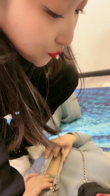 【网盘】【鑫儿教头】藤鞭狠抽/强制清理各种鞋子/闻臭脚/升水 bf11733