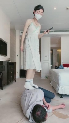 【网盘】【罗宾】丝袜脚插嘴恋足 bf11927