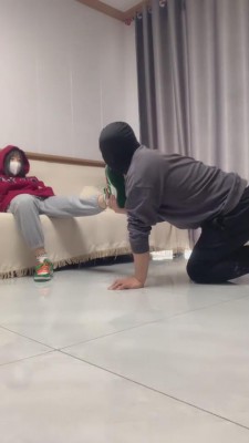 【网盘】【精神小妹】咖啡店小姐姐自由发泄 bf11928