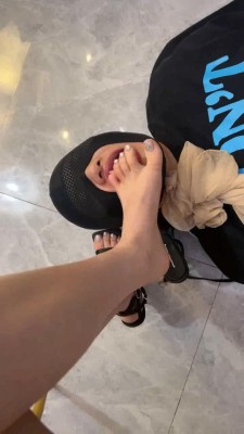 【网盘】【阿月】肉丝高跟调狗 bf11977