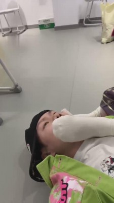 【网盘】【狗哥】素人-汉服白袜小姐姐穿越收拾狗 bf12013