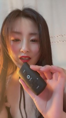 【网盘】【月小主】虐待脚奴狗废物 bf10341