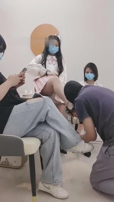 【网盘】【萝莉糖糖】带两素人闺蜜玩弄男朋友【双视角版】 bf14576