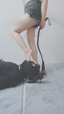 【网盘】【灵竹】开发抖M粉丝做狗【上】 bf14739