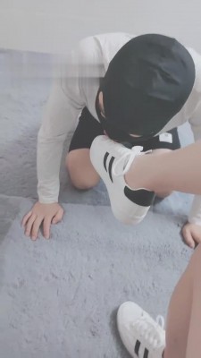 【网盘】【灵竹】小白鞋开发贱狗 bf14978