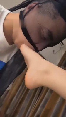 【网盘】【舒钰】sp藤条蛇鞭抽1000下 bf15081