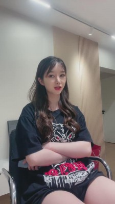 【网盘】【樱桃大大】萝莉主高跟踩贱狗 bf15425