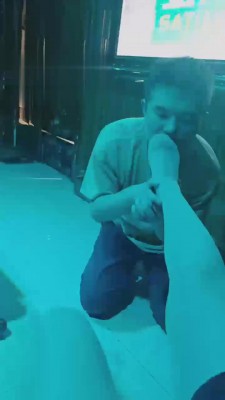 【网盘】【重庆男神】暗访ktv成功开发公主【下】 bf15480