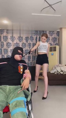 【网盘】【麋鹿银儿】虐到贱狗坐轮椅 bf15597