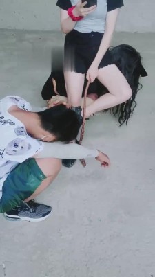 【网盘】【奶酪S】4S工地群殴跟踪狂【四视角版】 bf15681