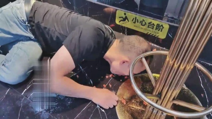 【网盘】【药神】KTV把父子奴当发泄工具【续集】 bf16122