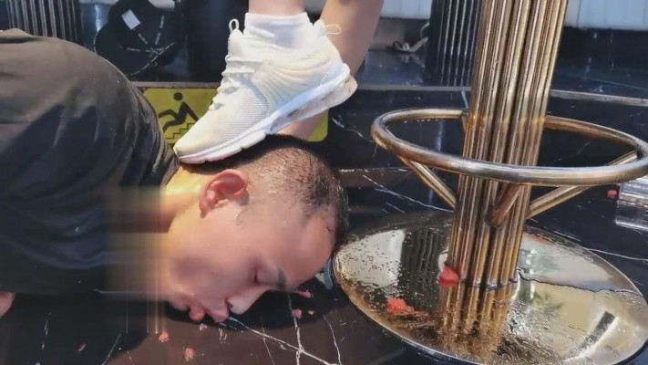 【网盘】【药神】KTV把父子奴当发泄工具【续集】 bf16122