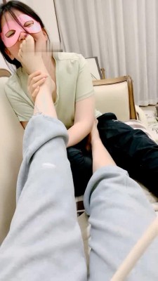 【网盘】【妆主】调教女奴舔脚 bf16419