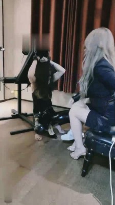 【网盘】【双子姬】超精彩-刑房囚禁虐情侣奴 bf17445