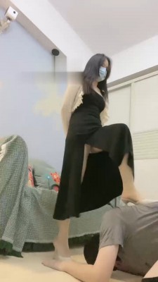 【网盘】【兔美美】御姐臭袜脚窒息 bf17588