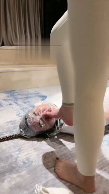 【网盘】【简一】御姐员工出差玩上司 bf18237