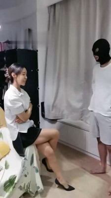 【网盘】【夏芙】被沐足店老板娘玩的一天 bf18214