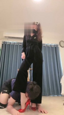 【网盘】【禾未】女王样-家奴使用方式 bf18659