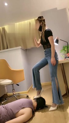 【网盘】【浅夏大大】来自女上司的侮辱 bf18702