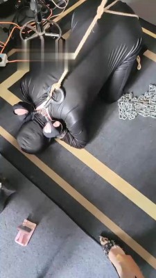 【网盘】【东营天香百合】清晨对狗撒起床气 JS220902201