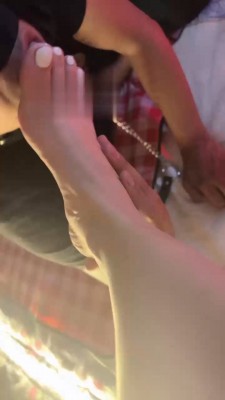 【网盘】【汐言】被酒吧陪酒小妹羞辱 bf18763