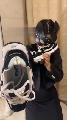 【网盘】【橘子没熟】强迫闺蜜吃自己的白袜 bf18898