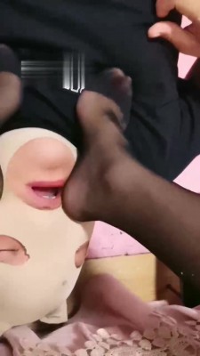 【网盘】【沐月S】丝袜诱惑踩踏口水赏赐贱狗 bf19085