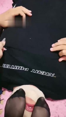 【网盘】【沐月S】丝袜诱惑踩踏口水赏赐贱狗 bf19085