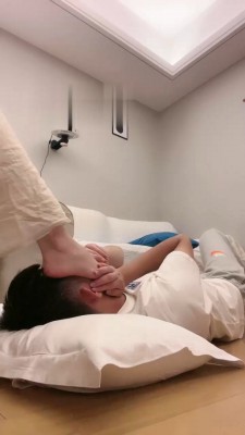 【网盘】【强抚】喜欢舔脚的前男友 bf19346