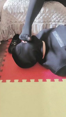 【网盘】【九月】原味丝袜踩脚垫 bf19783