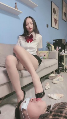 【网盘】【奈奈生】JK小姐姐辱班主任 bf19771