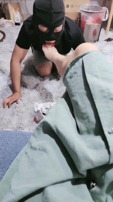 【网盘】【嘉妮】贱货第一次被调 bf19895