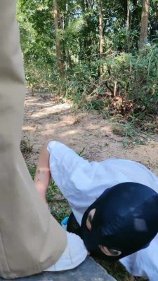 【网盘】【暴力美学】少女野外暴力拉练 bf20004