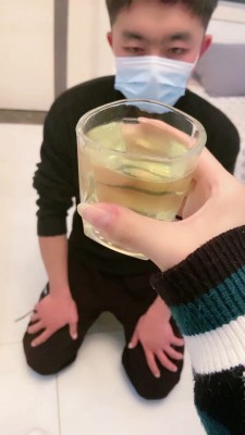 【网盘】【罗宾】足球女神奖励贱狗舔鞋闻袜圣水 bf22050