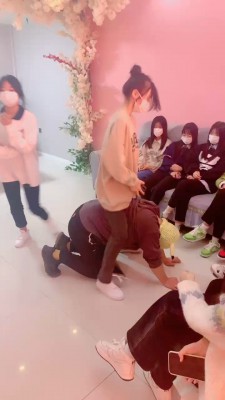 【网盘】【精神小妹】精彩-素人群调原味鞋袜辱狗 bf20125