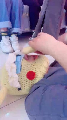 【网盘】【精神小妹】精彩-素人群调原味鞋袜辱狗 bf20125