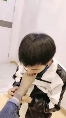 【网盘】【辣妹】小奶狗恋足调  JS22110101