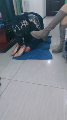 【网盘】【大乔】素人长靴肉丝首调 bf20465