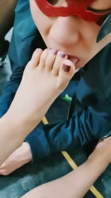 【网盘】【清墨】和闺蜜一起玩弄狗 bf20526