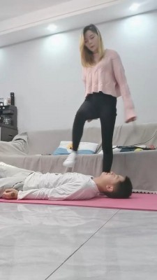 【网盘】【紫烟】S姐姐折磨小奶狗 bf20582