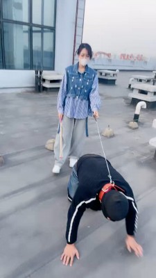 【网盘】【辣妈S】运动女神阳台遛狗 bf20581