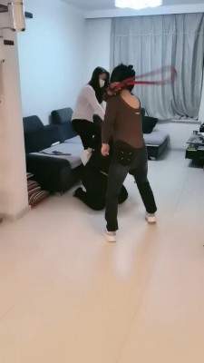 【网盘】【蒂娜】短剧系列之暴力踢打耳光（第二集） bf20593