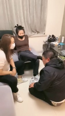 【网盘】【蒂娜】短剧系列之暴力踢打耳光（第二集） bf20593