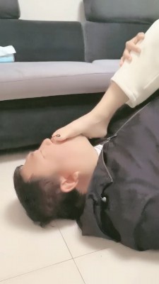 【网盘】【蒂娜】圈养生活-喂食畜生 bf20625